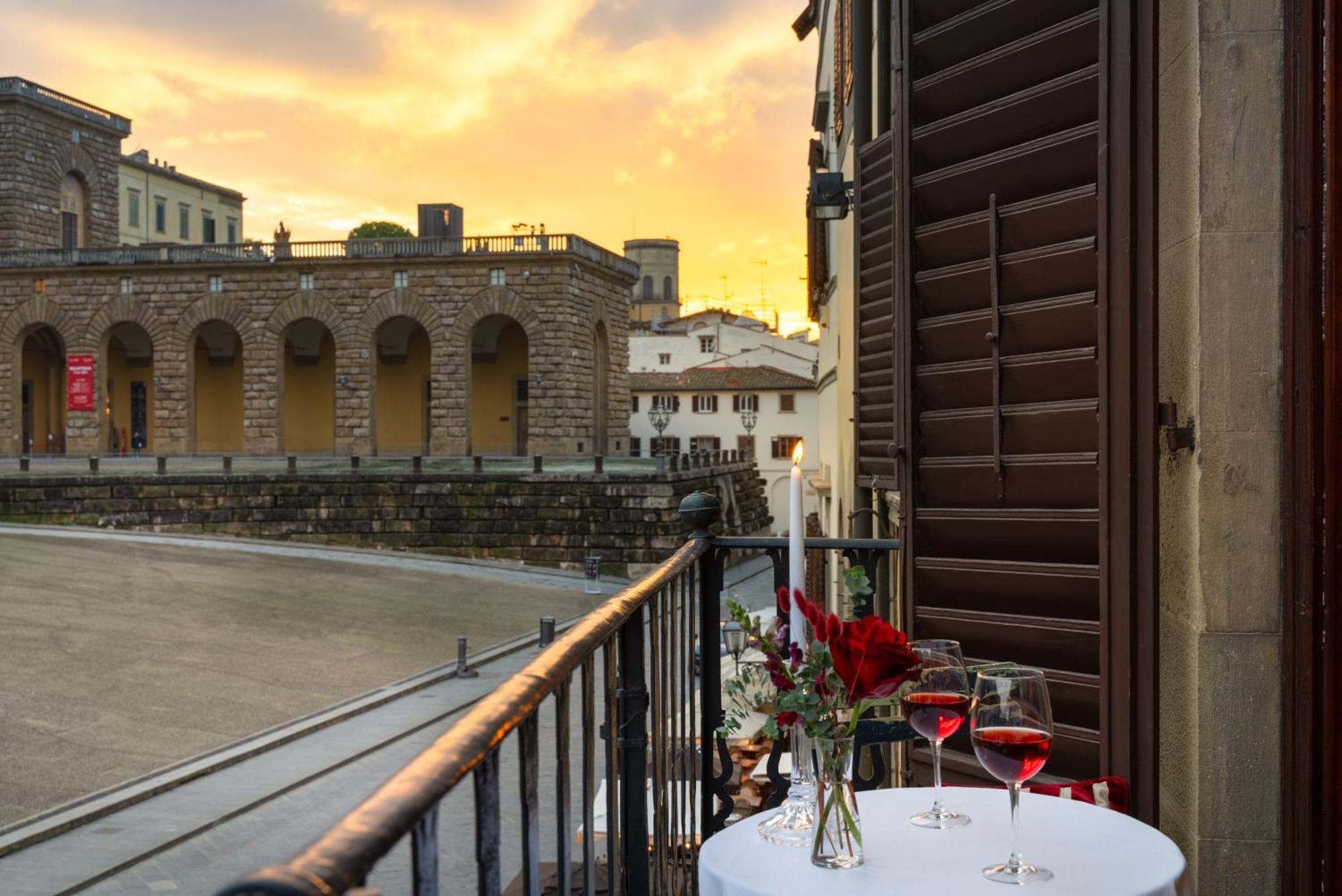 Piazza Pitti Palace - Residenza D'Epoca Firenze Eksteriør bilde