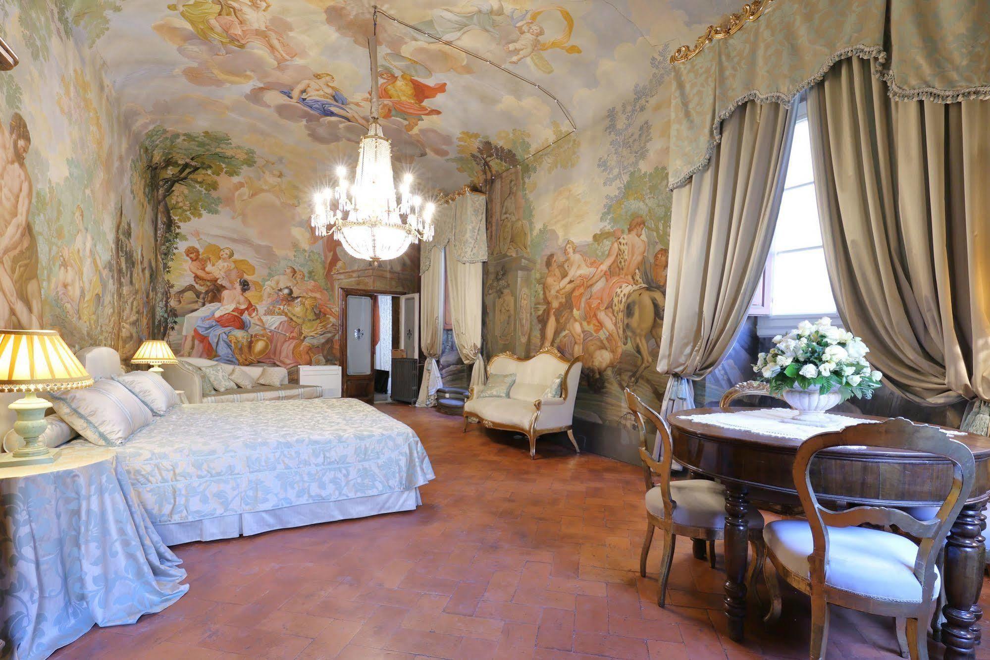 Piazza Pitti Palace - Residenza D'Epoca Bed & Breakfast Firenze Eksteriør bilde